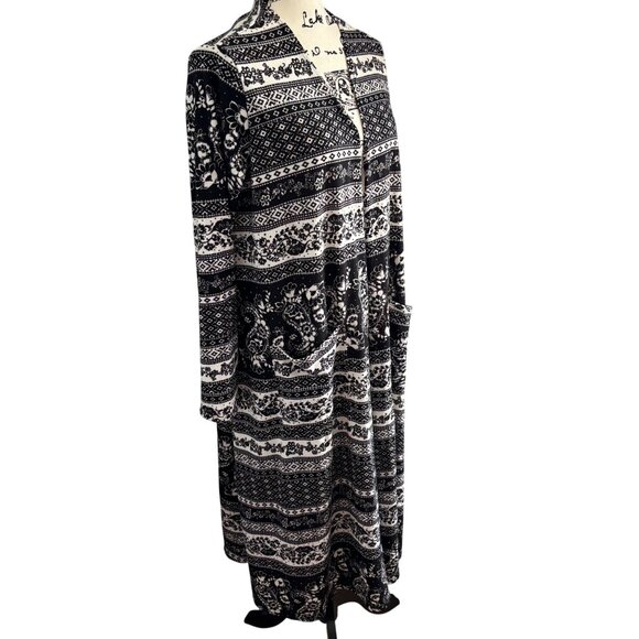 LuLaRoe Sarah Open Front Long Duster Sz Large Black & White Floral Front Pockets - Picture 6 of 11